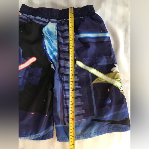 Marvel Avengers & Angry Birds Boys Swim Trunks (Bundle Of 2) Size Medium - Picture 4 of 13